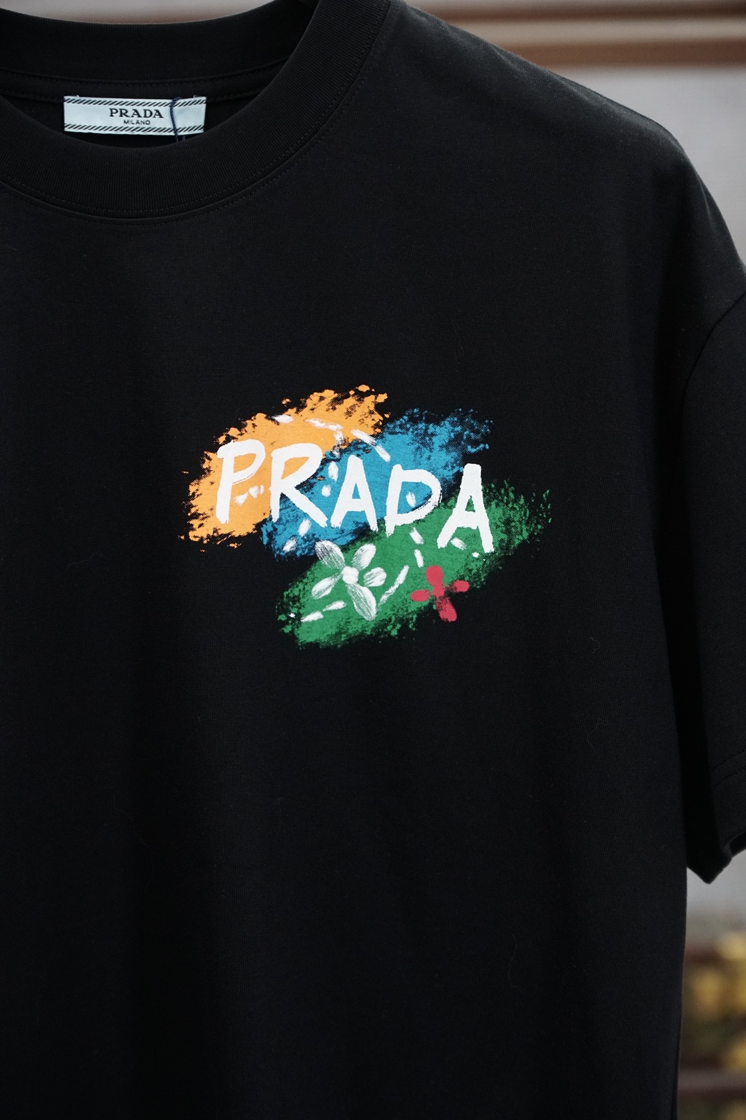 、Prada普拉达-2026春夏新款短袖，最经典净色通勤百搭帅气的圆领短袖打底衫 🦋📟🪆🌹🖖一贯的好版型