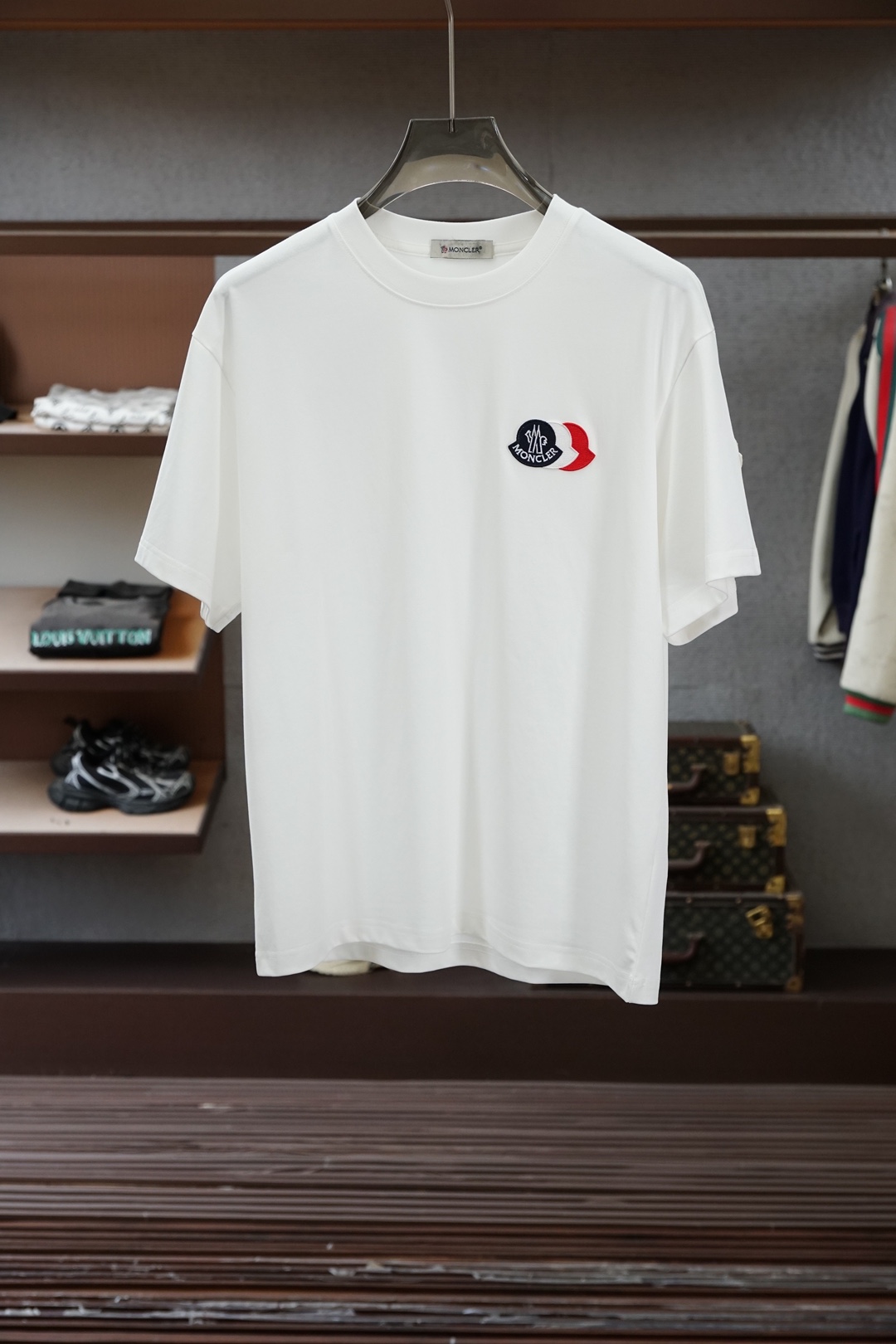 蒙口/2026春夏新款短袖，通勤百搭帅气的圆”领🦋📟🪆🌹🖖一贯的好版型 进口原版超细进口柔软丝光棉。面料