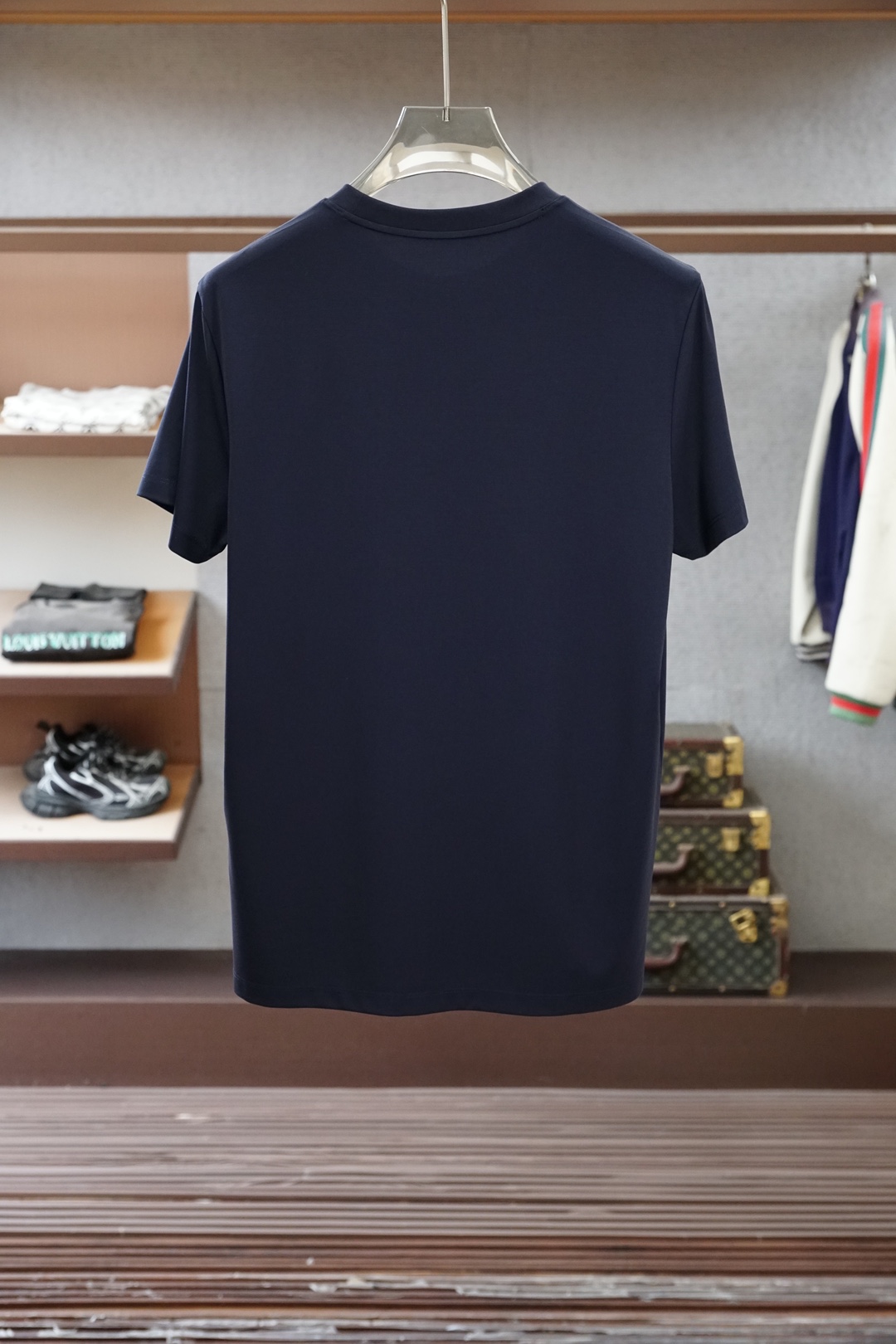 艾卓，ERTo-2026在为夏日找不到兼具质感与舒适的上衣而烦恼？这🪬🌻🧀🪆🍌款男士圆领短袖衫，绝对是你