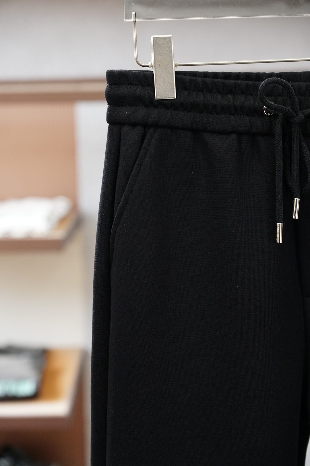 巴宝莉/2026早春束脚裤，🌟🌟男士精品休闲裤.意大利🇮🇹进口面料，最新款上身版型无敌正!绝对可以闭眼收