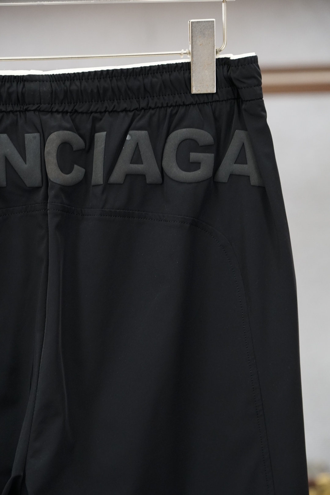 巴黎世家/2026早春束脚裤🌟🌟男士精品休闲裤.意大利超薄进口面料，最新款上身版型无敌正!绝对可以闭眼收