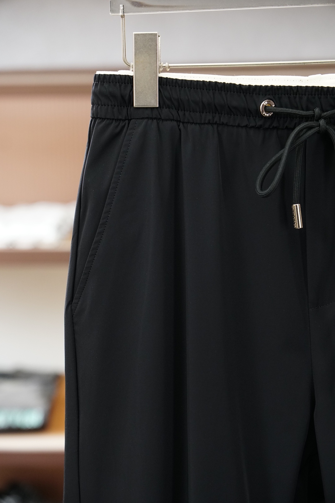 巴黎世家/2026早春束脚裤🌟🌟男士精品休闲裤.意大利超薄进口面料，最新款上身版型无敌正!绝对可以闭眼收