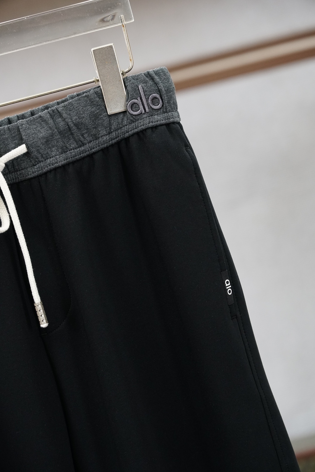 0欧跑/2026早春直筒裤🌟🌟男士精品休闲裤.意大利🇮🇹进口面料，最新款上身版型无敌正!绝对可以闭眼收的