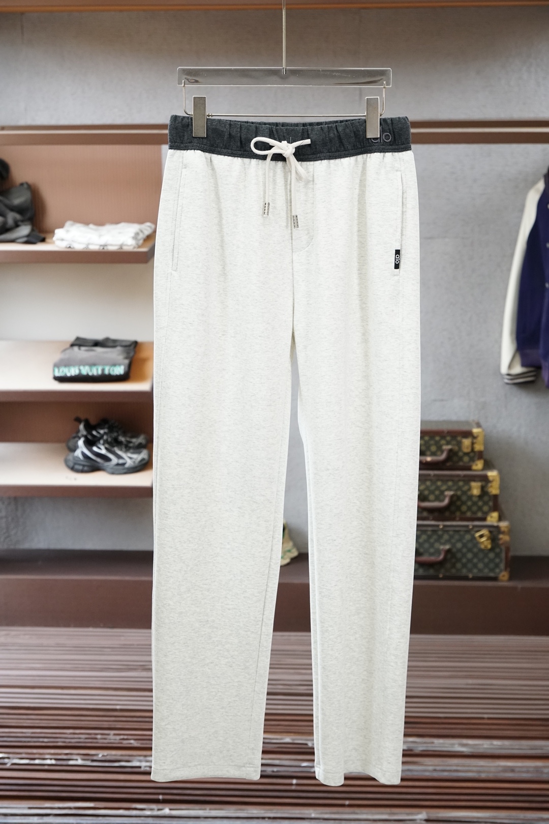 0欧跑/2026早春直筒裤🌟🌟男士精品休闲裤.意大利🇮🇹进口面料，最新款上身版型无敌正!绝对可以闭眼收的