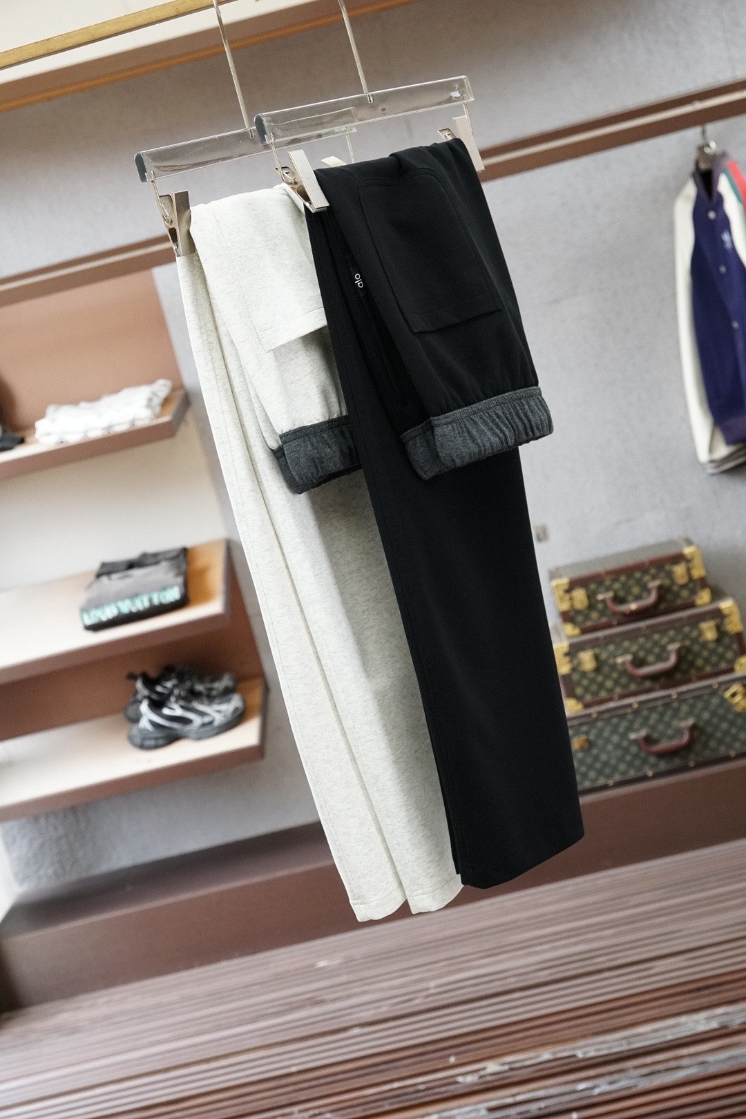 0欧跑/2026早春直筒裤🌟🌟男士精品休闲裤.意大利🇮🇹进口面料，最新款上身版型无敌正!绝对可以闭眼收的