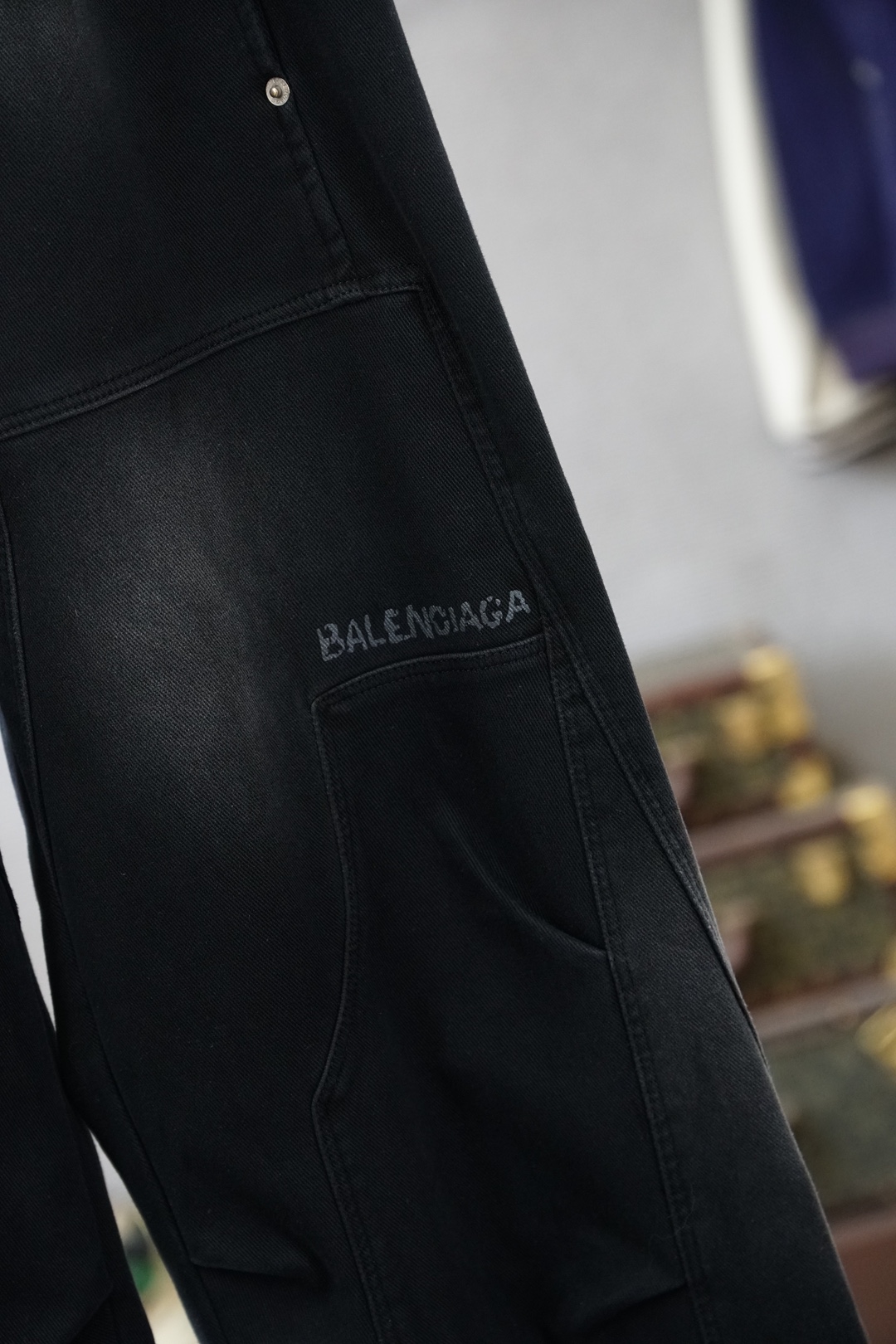 巴黎世家/2026早春直筒裤🌟🌟男士精品休闲裤.意大利🇮🇹进口面料，最新款上身版型无敌正!绝对可以闭眼收