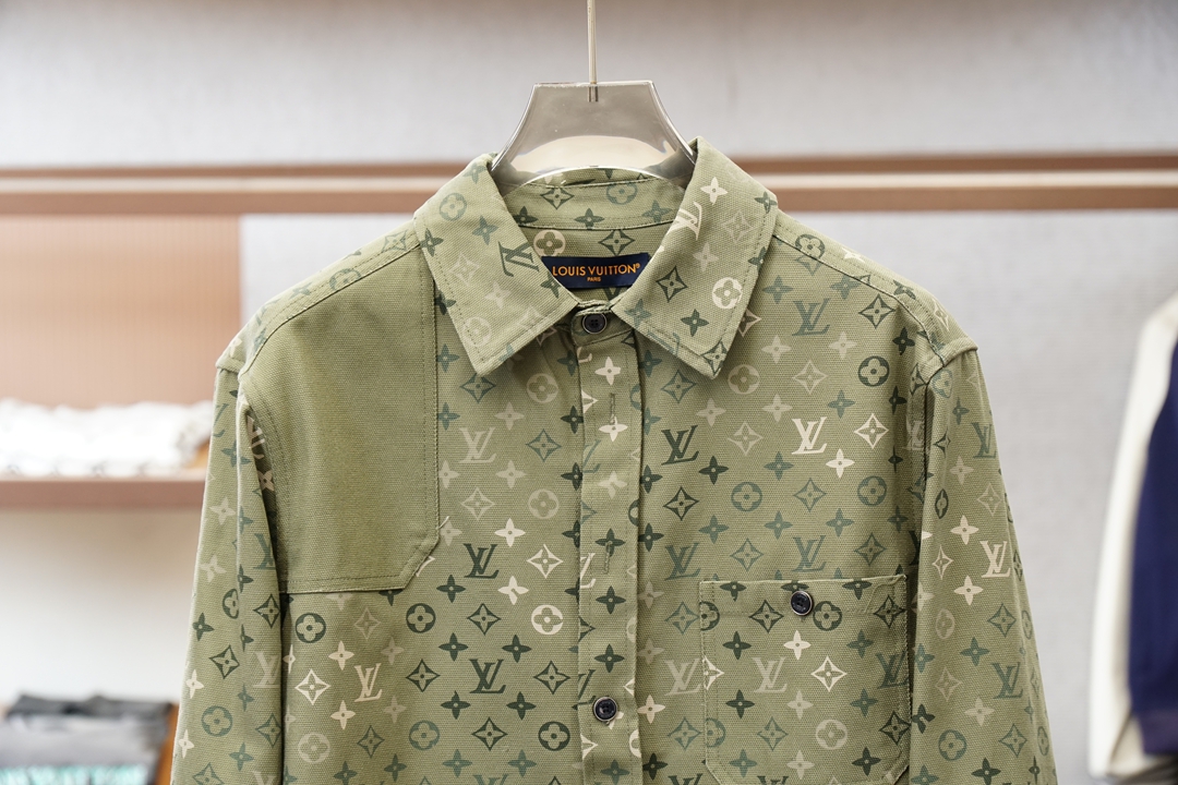 LV路易威登/🍁2026早春新款衬衣外套🔥满身提花，慢慢时尚感，高端品质堪比正品，胸前进口顶极高密度朱地