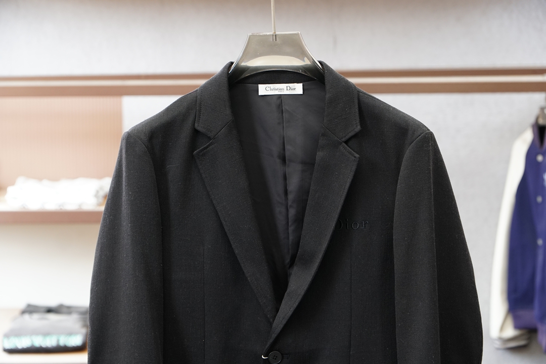 Dior迪奥-2026早春家族男士时装款商务休闲超细羊毛西服，贸易公司渠道货，纯血统品质，殿堂级品鉴产物