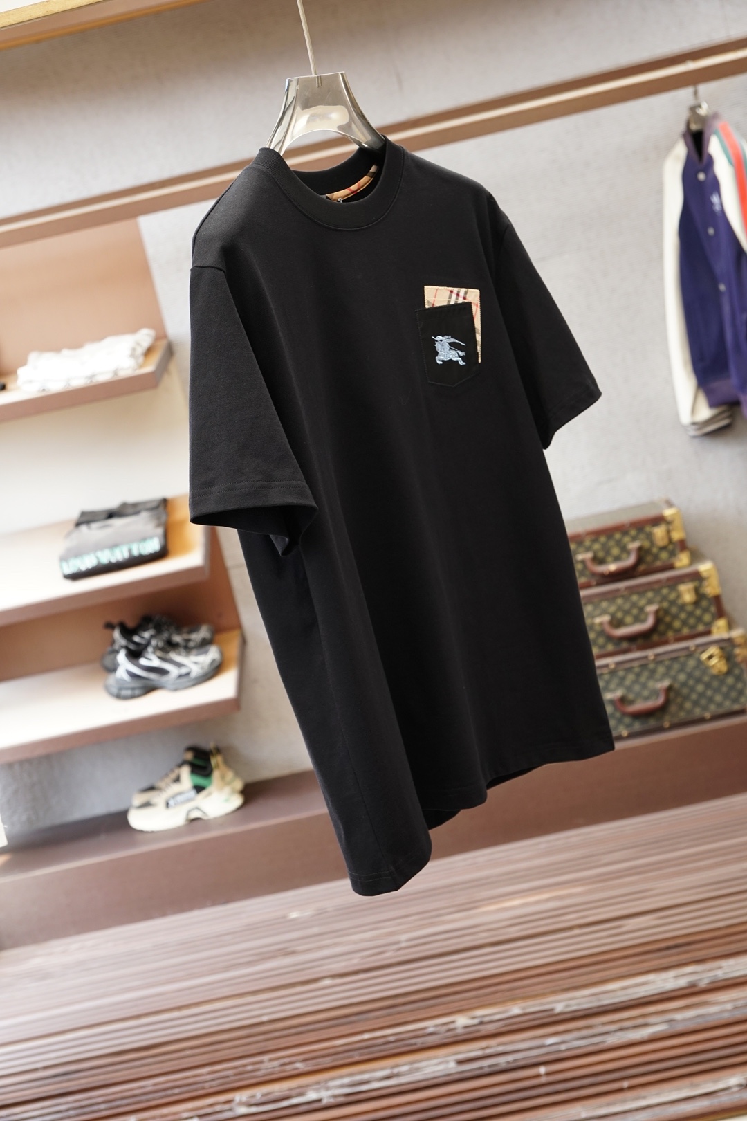 、BBR巴宝莉/2026春夏新款短袖，最经典净色通勤百搭帅气的圆领短袖打底衫 🦋📟🪆🌹🖖一贯的好版型 进