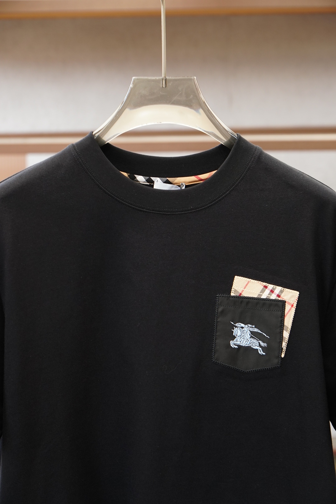 、BBR巴宝莉/2026春夏新款短袖，最经典净色通勤百搭帅气的圆领短袖打底衫 🦋📟🪆🌹🖖一贯的好版型 进