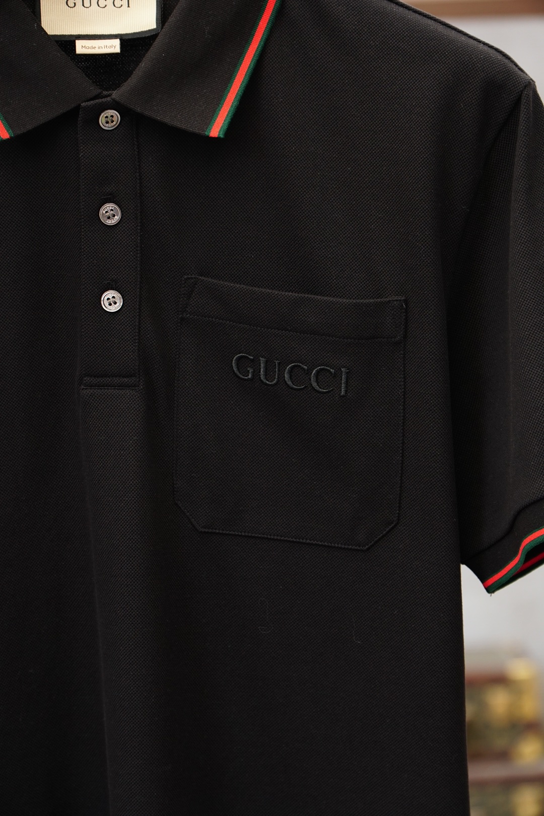 Gucci古奇-2026ss新品上线🔥🔥🔥双面珠地Polo衫｜双面质感的高阶型格采用双面珠地面料，正反双