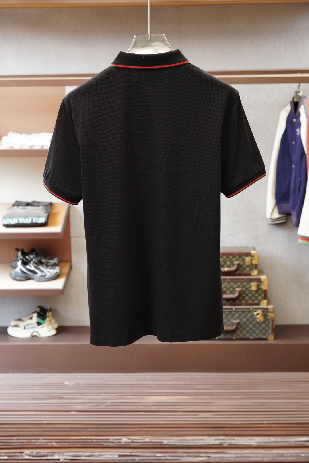 Gucci古奇-2026ss新品上线🔥🔥🔥双面珠地Polo衫｜双面质感的高阶型格采用双面珠地面料，正反双