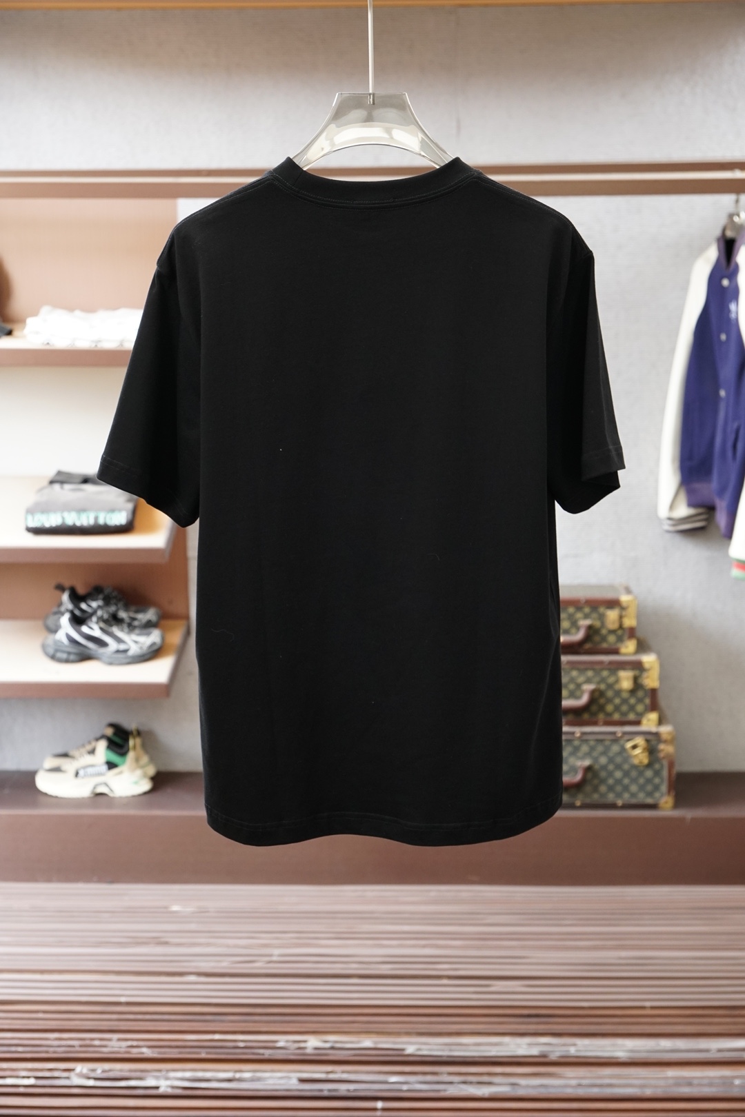 Dior迪奥-纯色刺绣圆领短袖T恤正品9030购入开发，80支双股精梳棉，1*1索罗娜罗纹，刺绣布匹酵洗