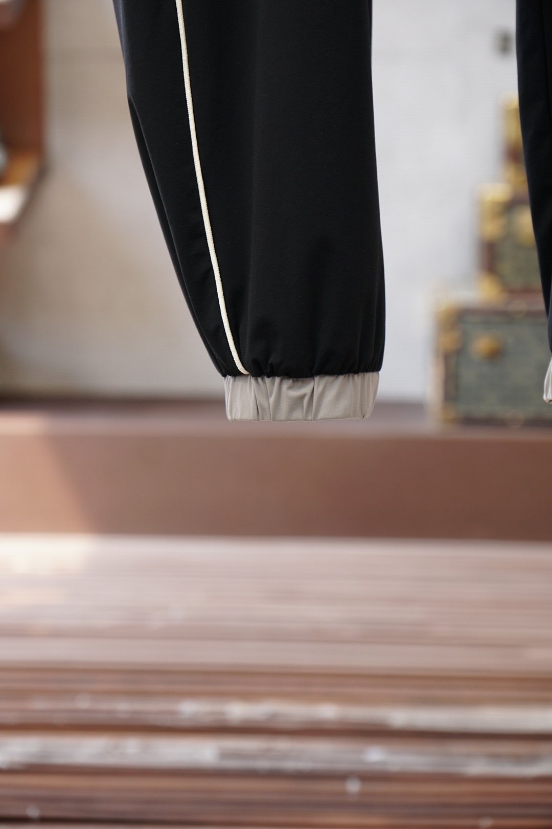 Miu Miu-2026早春直筒裤🌟🌟男士精品休闲裤.意大利🇮🇹进口面料，最新款上身版型无敌正!绝对可以