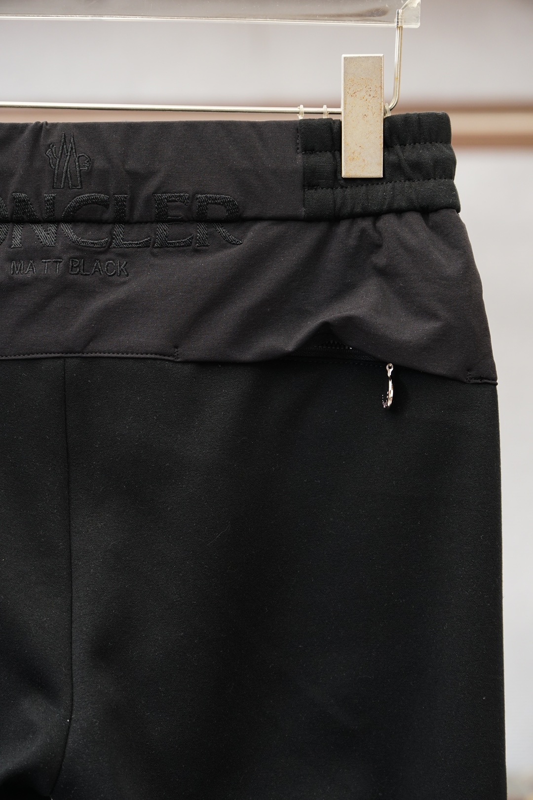 蒙口/2026早春直束脚裤🌟🌟男士精品休闲裤.意大利🇮🇹进口面料，最新款上身版型无敌正!绝对可以闭眼收的