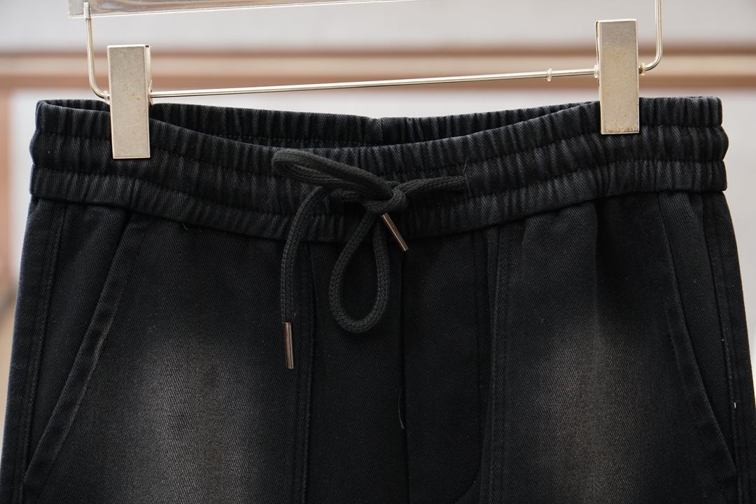 Dior迪奥/2026早春直筒裤🌟🌟男士精品休闲裤.意大利🇮🇹进口面料，最新款上身版型无敌正!绝对可以闭