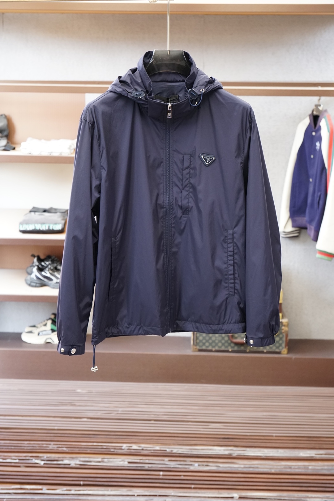 Prada普拉达/💜「2026」SS新品火爆上市💜💟质量💟工艺💟设计💟剪裁💌甄选定制高端夹克 兼具柔软亲