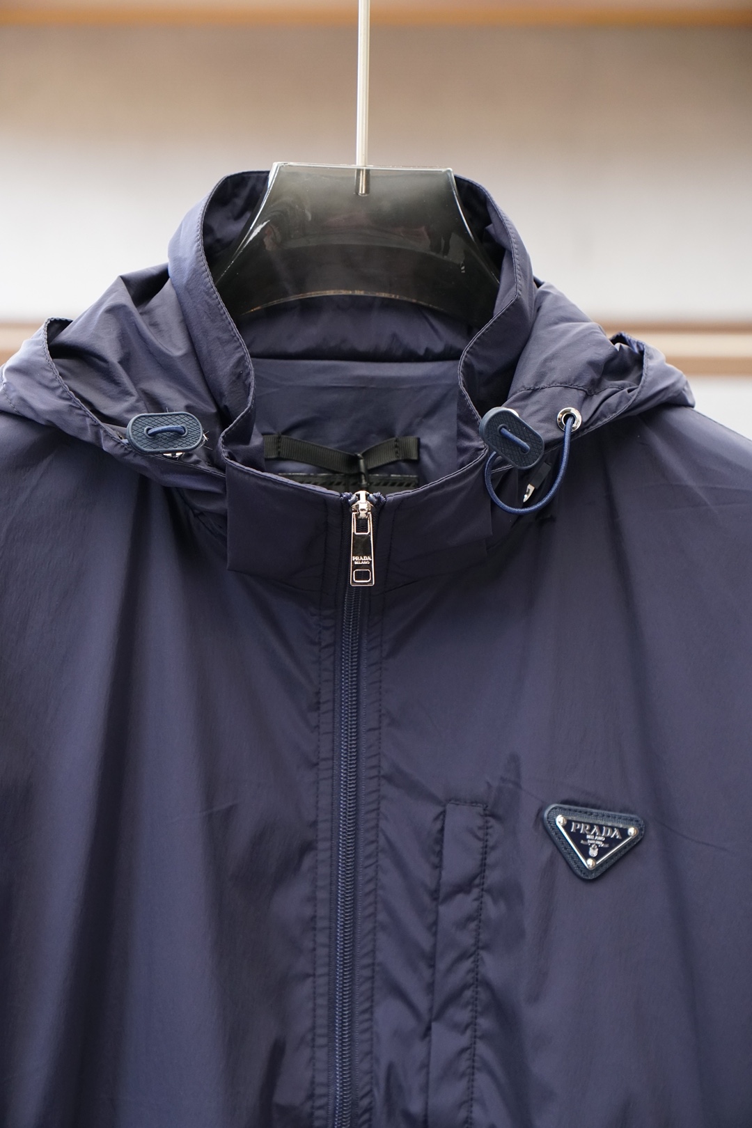 Prada普拉达/💜「2026」SS新品火爆上市💜💟质量💟工艺💟设计💟剪裁💌甄选定制高端夹克 兼具柔软亲