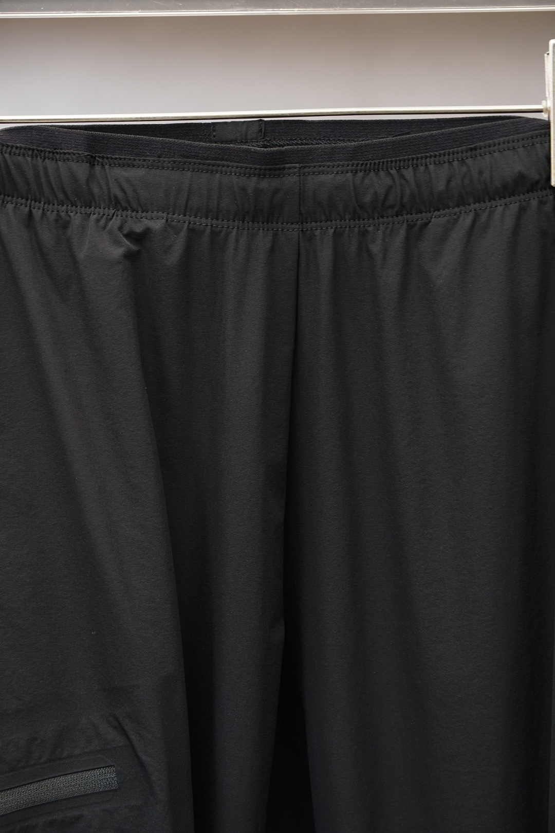 始祖鸟-原版1.1顶级原单，出入专柜毫无压力，2026春夏薄款新品🎉休闲：奢华经典品牌刺绣LOGO设计！