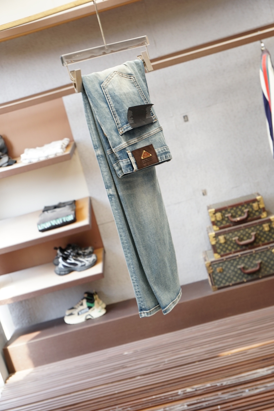 普拉达2026春夏直筒牛仔裤系列新品教父级洗水牛仔裤 🦋🪆🌻🧀🍍奢华感ss官网专柜9000大洋新品热销 