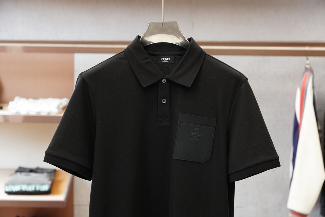 ，2026ss新品上线🔥🔥🔥FENDI 芬迪质感标杆 | 双面珠地口袋Polo衫，重塑商务休闲格调采用双