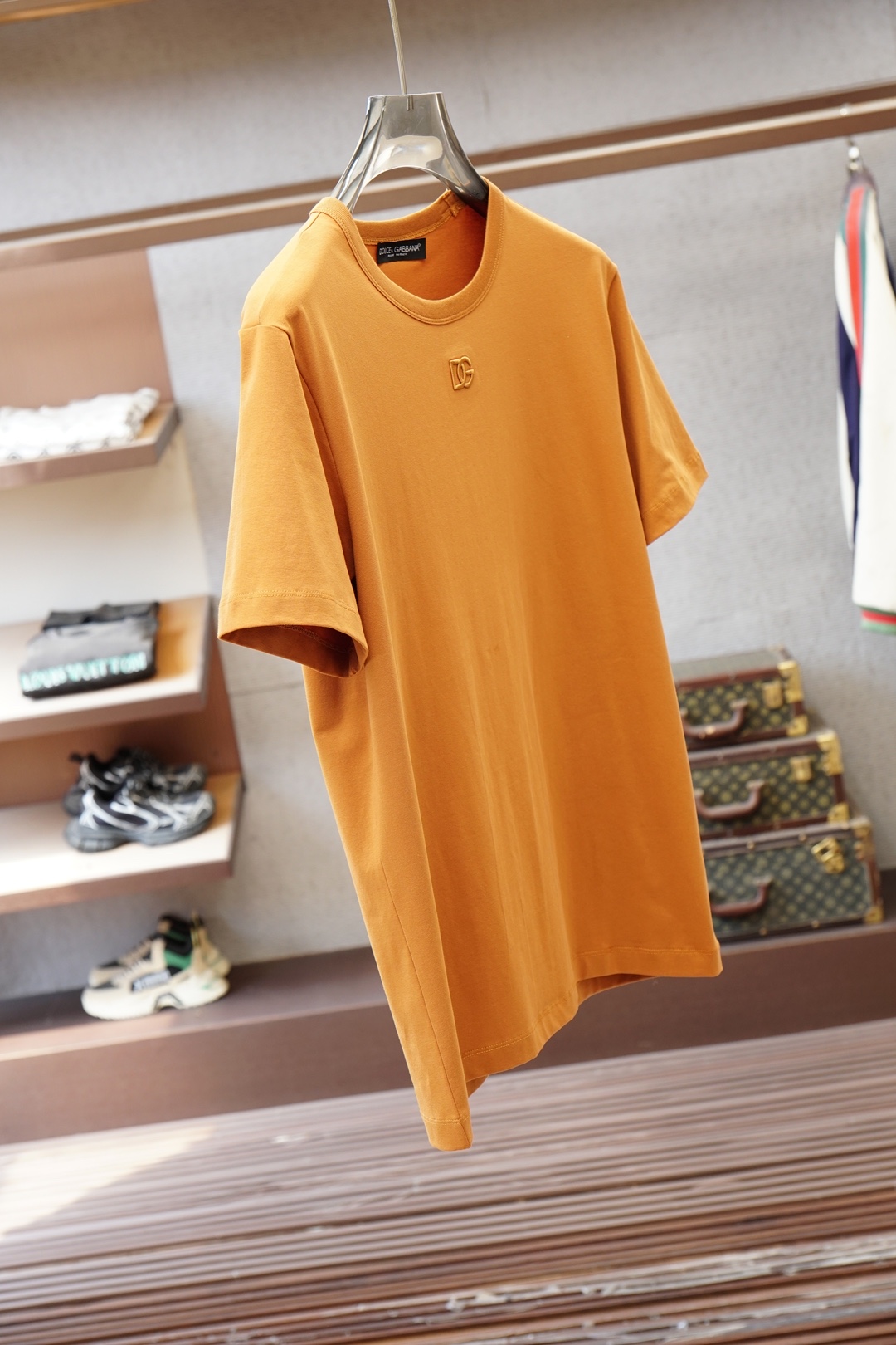 DG-2026ss新品上线🔥🔥🔥 Dolce & Gabban*.杜嘉班纳男士百搭短袖 T 恤，时尚休闲