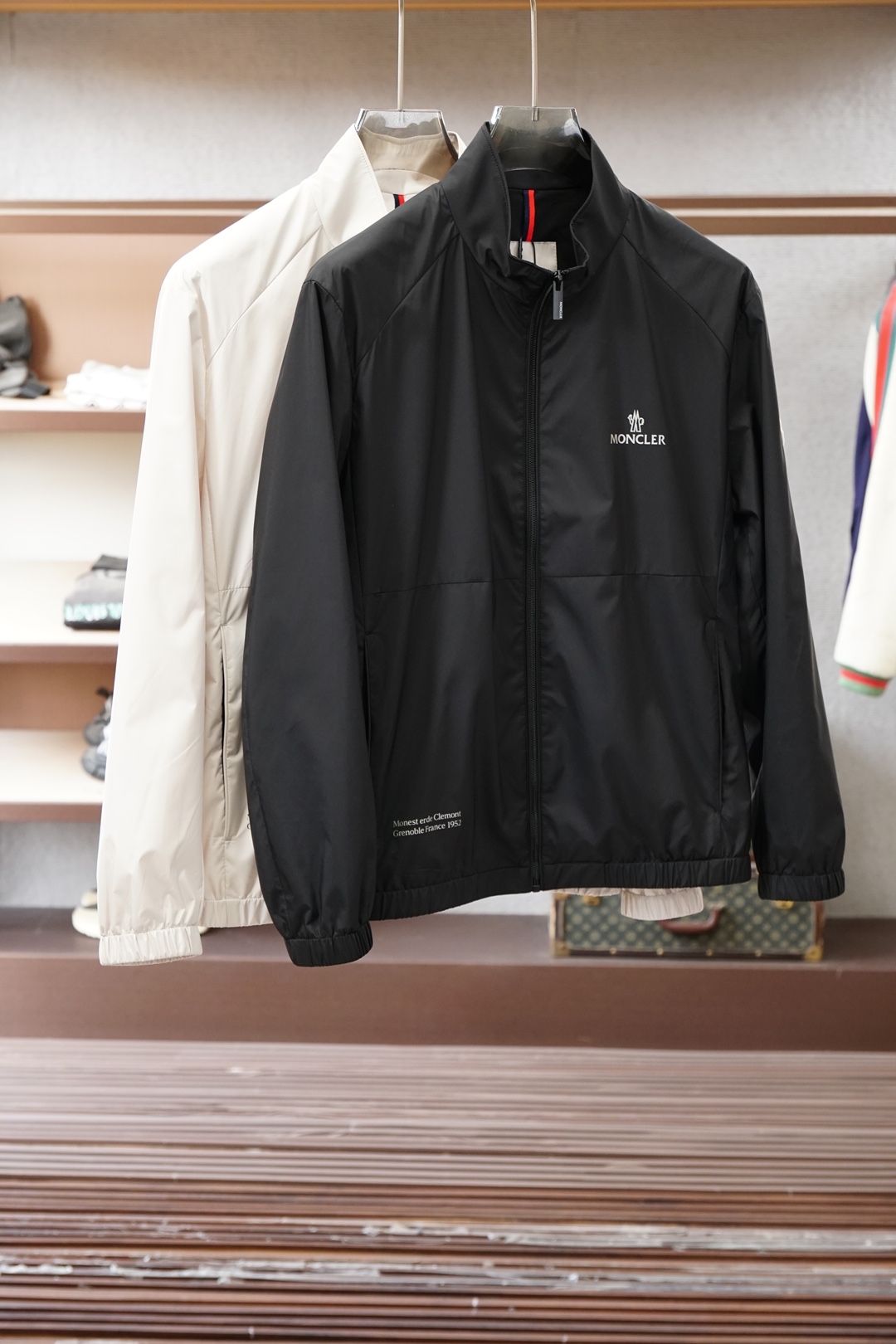 蒙口💜「2026」SS新品火爆上市💜💟质量💟工艺💟设计💟剪裁💌甄选定制高端夹克 兼具柔软亲肤与抗皱质感 