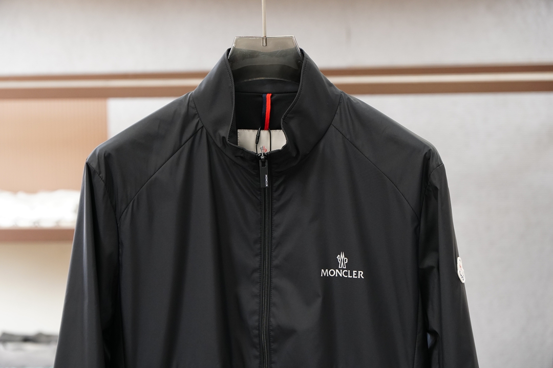 蒙口💜「2026」SS新品火爆上市💜💟质量💟工艺💟设计💟剪裁💌甄选定制高端夹克 兼具柔软亲肤与抗皱质感 