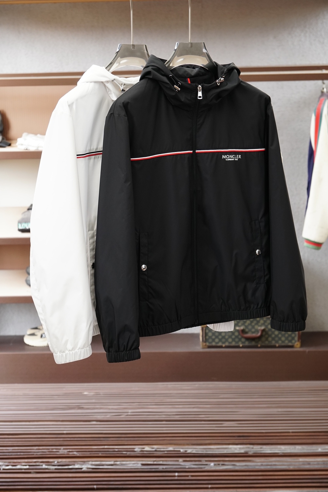 蒙口💜「2026」SS新品火爆上市💜💟质量💟工艺💟设计💟剪裁💌甄选定制高端夹克 兼具柔软亲肤与抗皱质感 