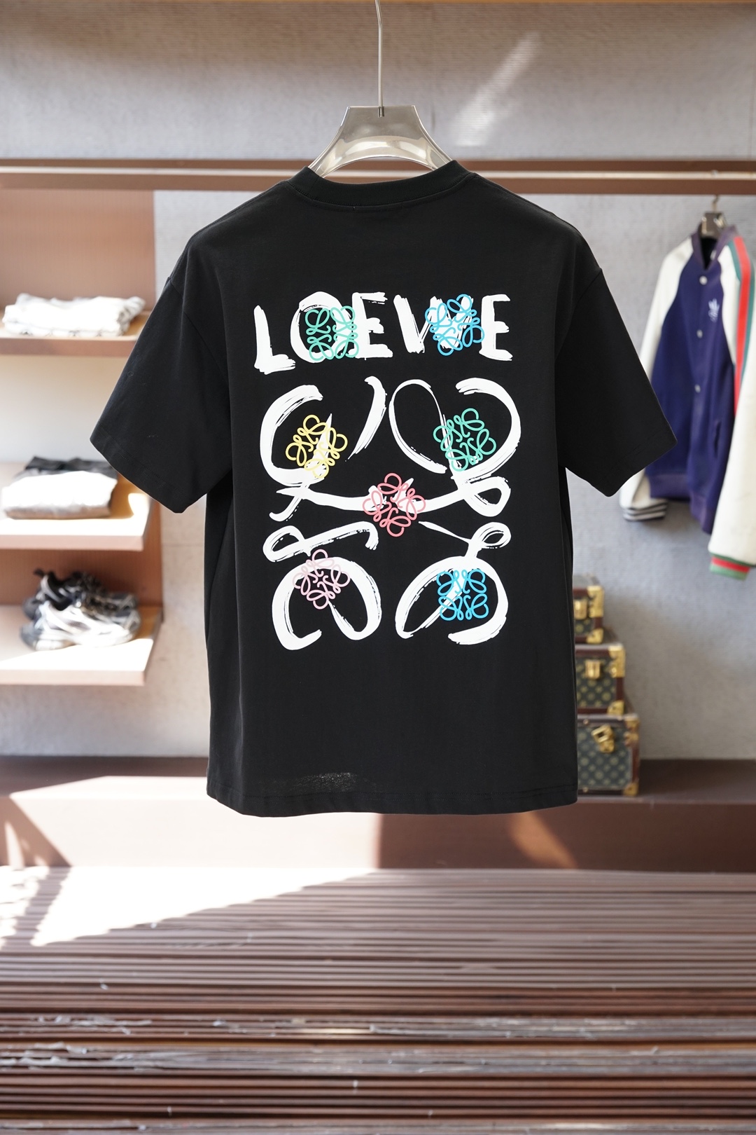 Loewe罗意威/2026春夏新款首发专柜最新款短袖圆领T恤 高端订制 设计前卫时尚！品牌logo重工艺