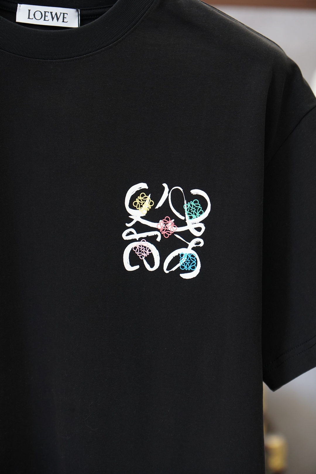 Loewe罗意威/2026春夏新款首发专柜最新款短袖圆领T恤 高端订制 设计前卫时尚！品牌logo重工艺