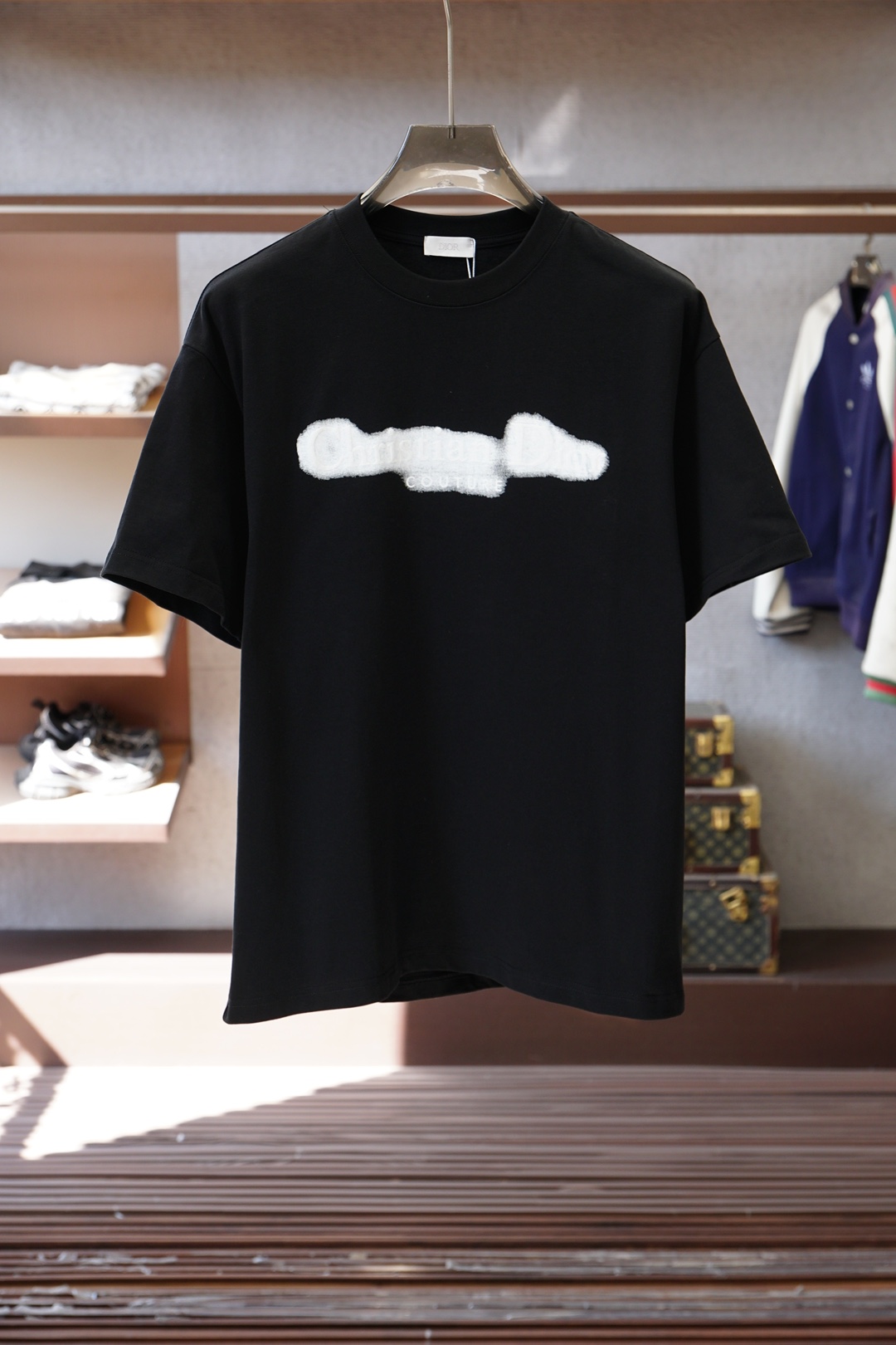 Dior迪奥-2026春夏新款首发专柜最新款短袖圆领T恤 高端订制 设计前卫时尚！品牌logo重工艺设计