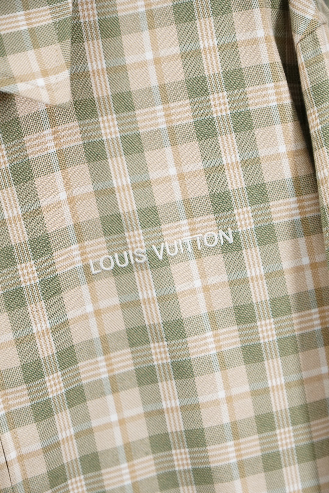 LV🌱2026SS🪴新品火爆上市啦🎋 顶尖🌵时尚🌴潮流🎄狠货🌳🌼🌼🌼🌼（福利款）甄选定制高端面料🍃手感立
