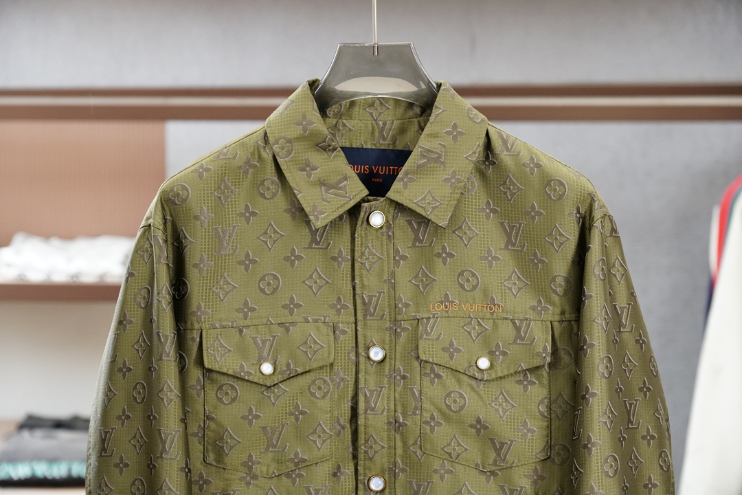 LV🌱2026SS🪴新品火爆上市啦🎋 顶尖🌵时尚🌴潮流🎄狠货🌳🌼🌼🌼🌼（福利款）甄选定制高端面料🍃手感立