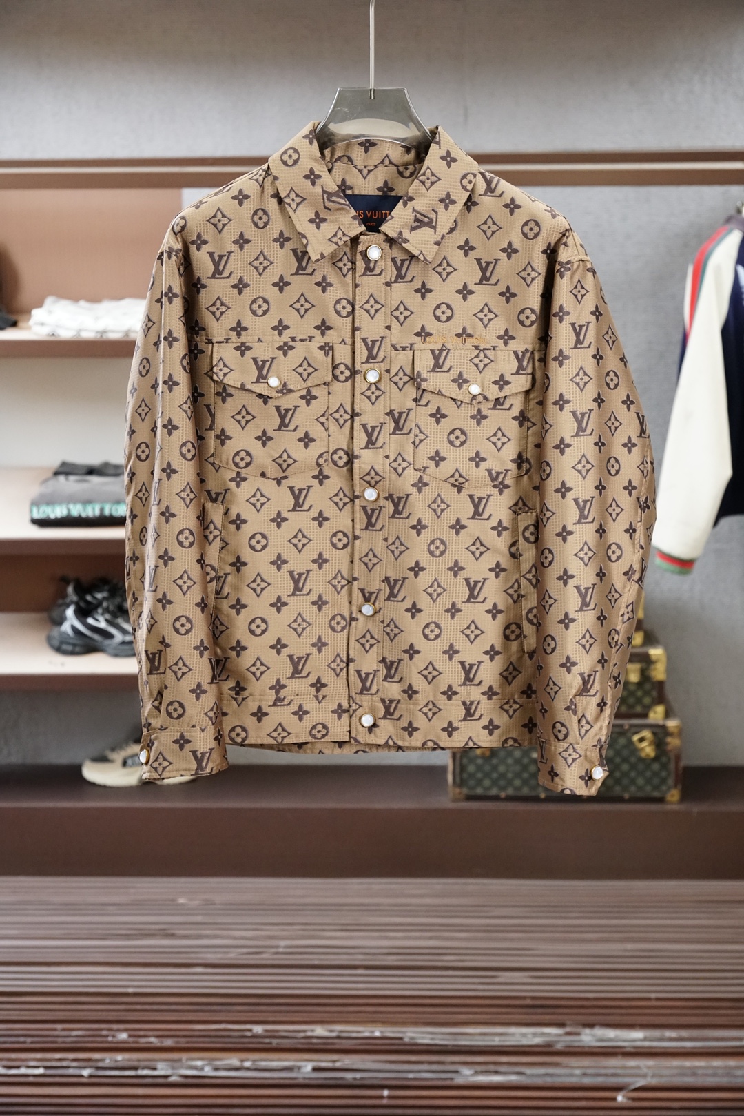 LV🌱2026SS🪴新品火爆上市啦🎋 顶尖🌵时尚🌴潮流🎄狠货🌳🌼🌼🌼🌼（福利款）甄选定制高端面料🍃手感立