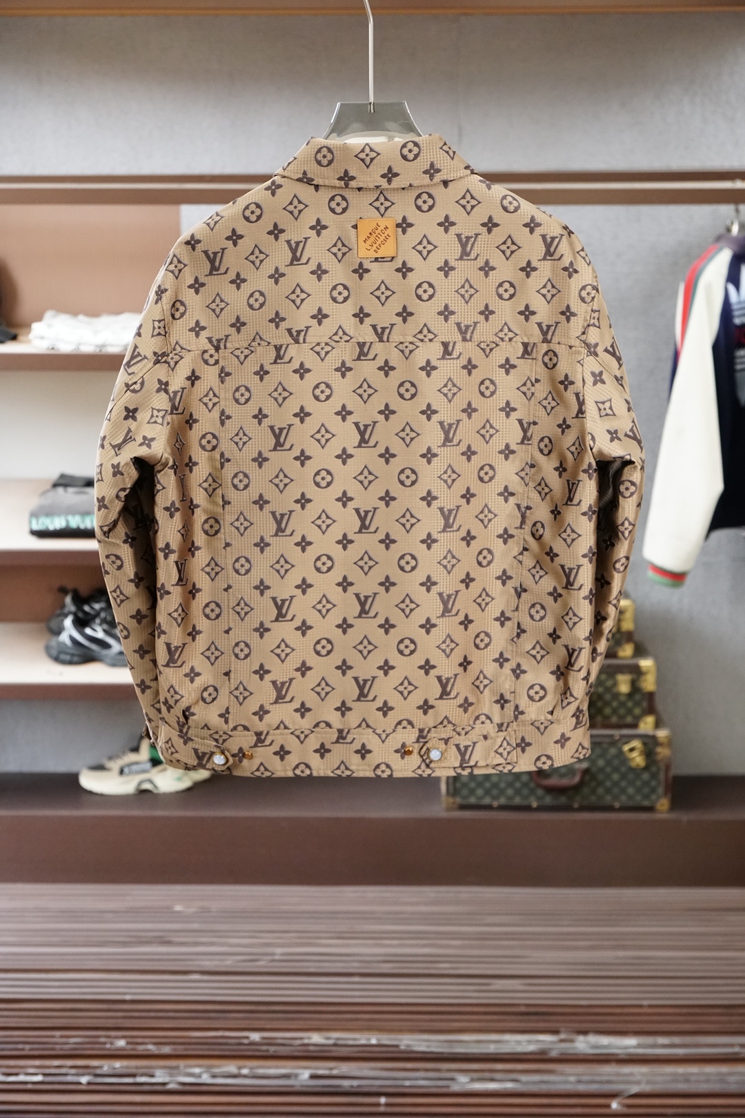 LV🌱2026SS🪴新品火爆上市啦🎋 顶尖🌵时尚🌴潮流🎄狠货🌳🌼🌼🌼🌼（福利款）甄选定制高端面料🍃手感立