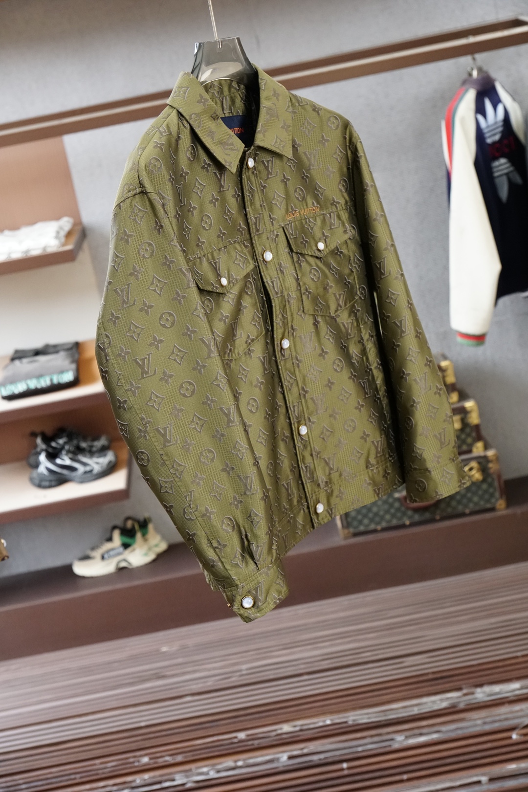 LV🌱2026SS🪴新品火爆上市啦🎋 顶尖🌵时尚🌴潮流🎄狠货🌳🌼🌼🌼🌼（福利款）甄选定制高端面料🍃手感立