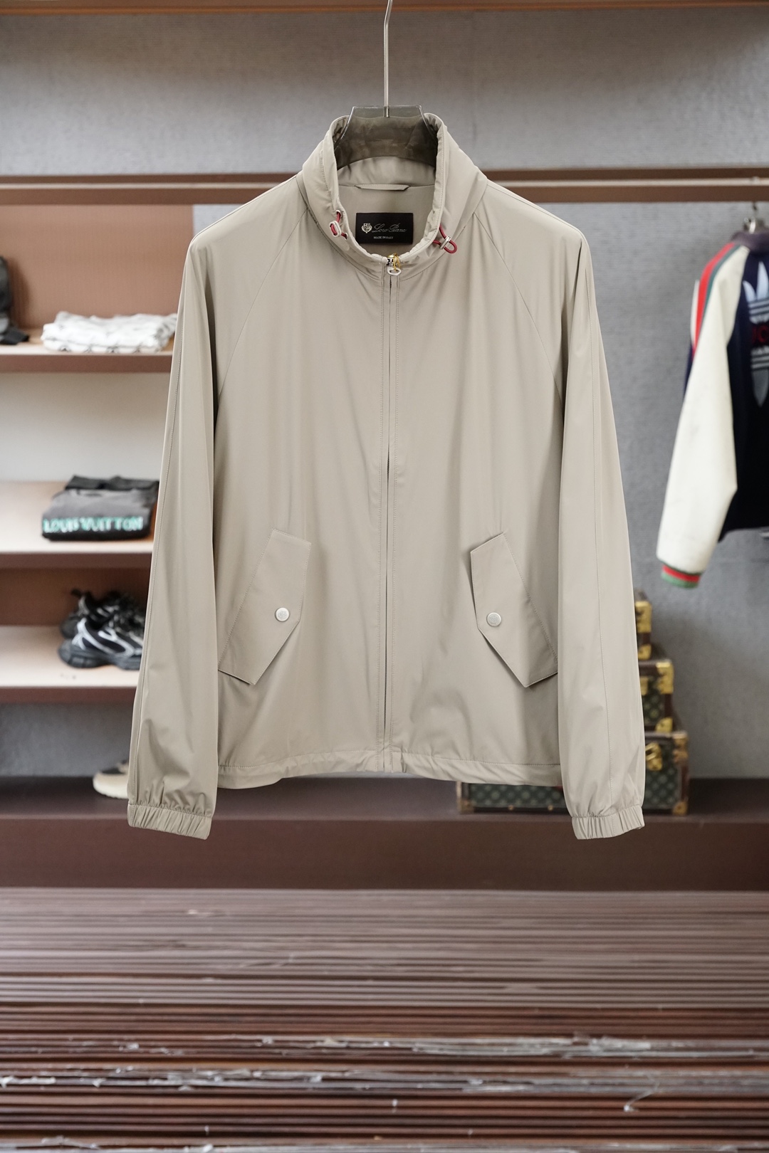 Loro piana-🔥🔥春夏新款休闲商务立领夹克外套 高端品质、版型面料五金都是专柜1:1定制，透气舒