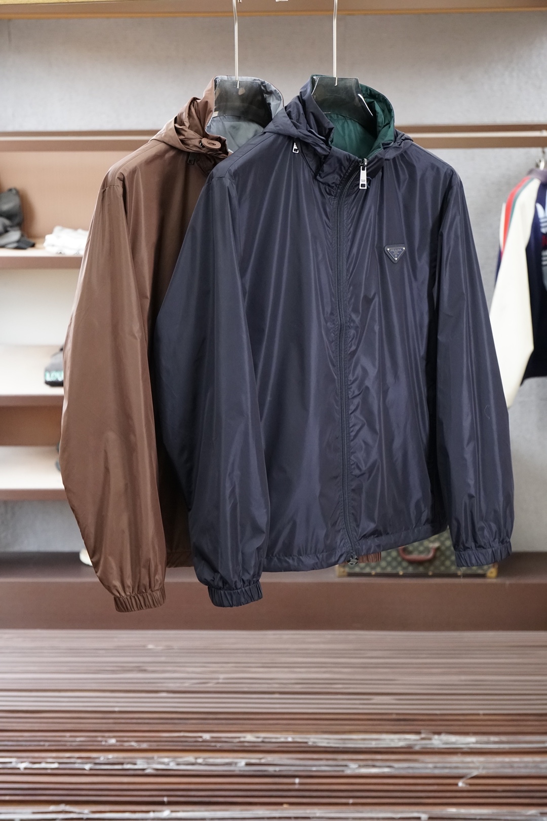 Prada普拉达-🔥🔥春夏双面新款连帽休闲双面夹克外套 高端品质、版型面料五金都是专柜1:1定制，透气舒