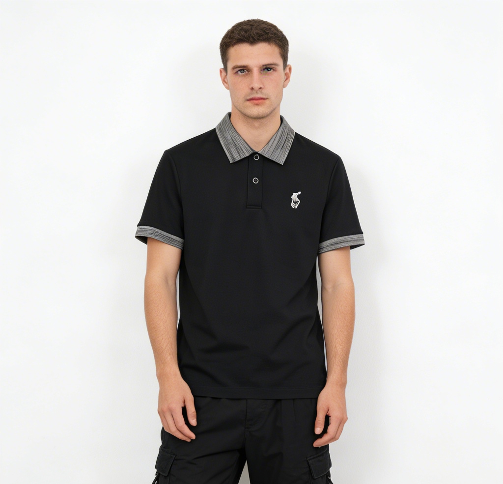 NO:757511,Ralph Lauren - 2026ss spring and summer latest men's and women's trade order short-sleeved T-shirts, all in good condition!  !  Internet celebrity model!  - The upper body of imported pure cotton fabric is comfortable and breathable, not stiff, and has a rich three-dimensional sense overall. Quality export order, customized exclusive pure cotton fabric tailoring, to meet the simple needs of commuters for dressing. The upper body effect is very good, slimming, and not picky about the figure. The fabric workmanship... is impeccable. Only good craftsmanship and good fabrics can make you wear a good taste. It is a must-have item for everyone!  Size M-3XL,,T-shirt,tees,t-shirt,19860909拉夫劳伦-2026ss春夏最新男女同款贸易订单短袖T恤,全品相！！网红款！-进口纯棉面料上身舒适透气,不僵硬,整体有着丰富的立体感,品质出口订单,定制专属纯棉面料剪裁,满足通勤人们对于着装的简约需求,上身效果很好,显瘦,不挑剔身材.面料做工....无可挑剔,好工艺好面料才能穿出好品味一款,人手必备单品！尺码M-3XL,,T-shirt,tees，t-shirt,,Men's clothing