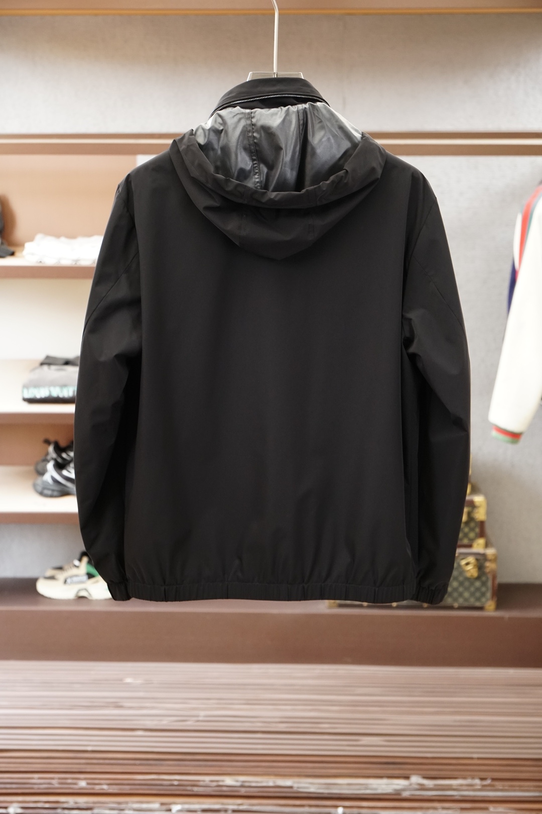 Loro Piana-2026ss春季新款连帽夹克休闲时尚大方外套🍻✨P🐲全高端版本！胸前刺绣Logo客