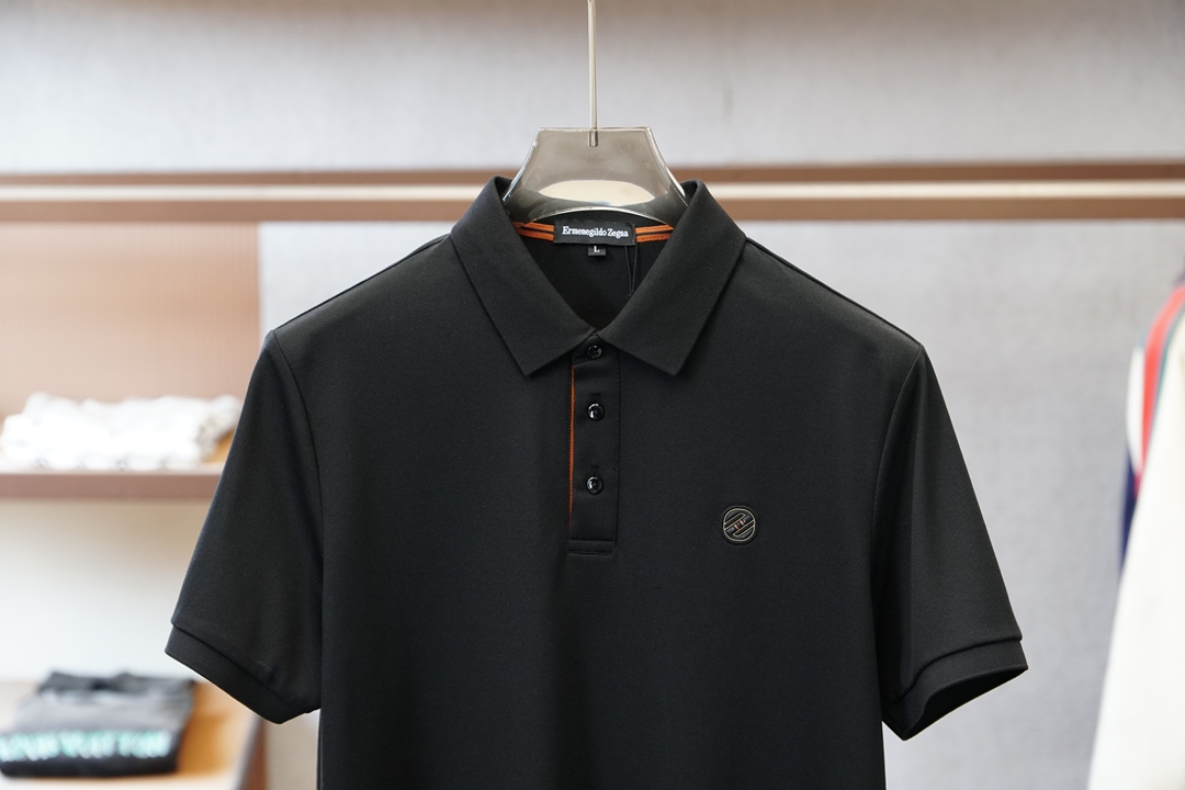 杰尼亚/2026ss新品上线🔥🔥🔥经典焕新高端珠地Polo衫 面料黑科技，穿出来的舒适奢感，采用双面珠地