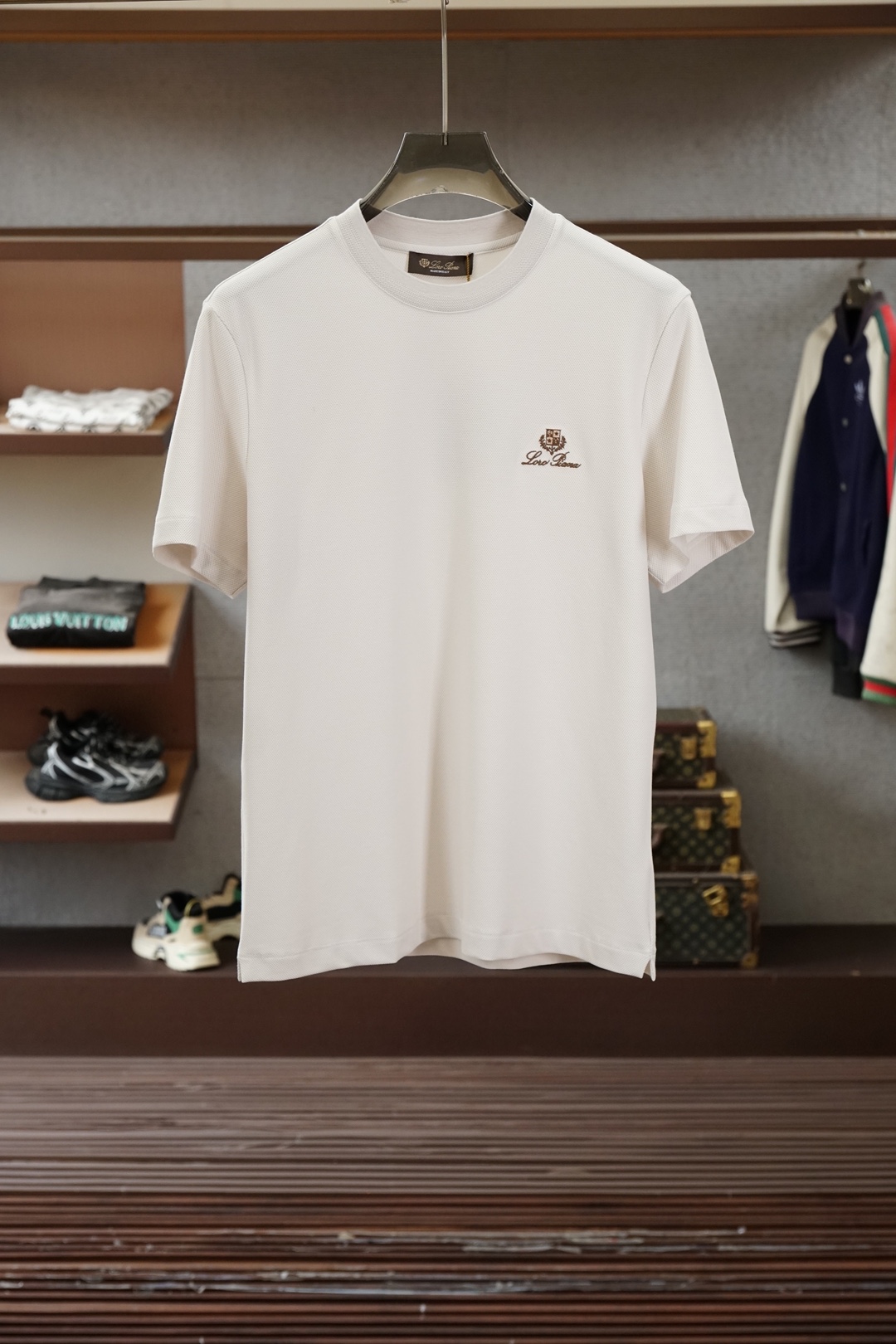 loro Piana-2026春夏新款男女同款👫短袖T恤！时尚休闲短袖T恤衫！胸前字母logo图案刺绣设