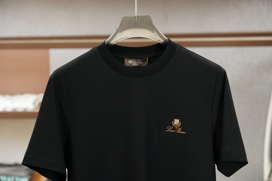 loro Piana-2026春夏新款男女同款👫短袖T恤！时尚休闲短袖T恤衫！胸前字母logo图案刺绣设