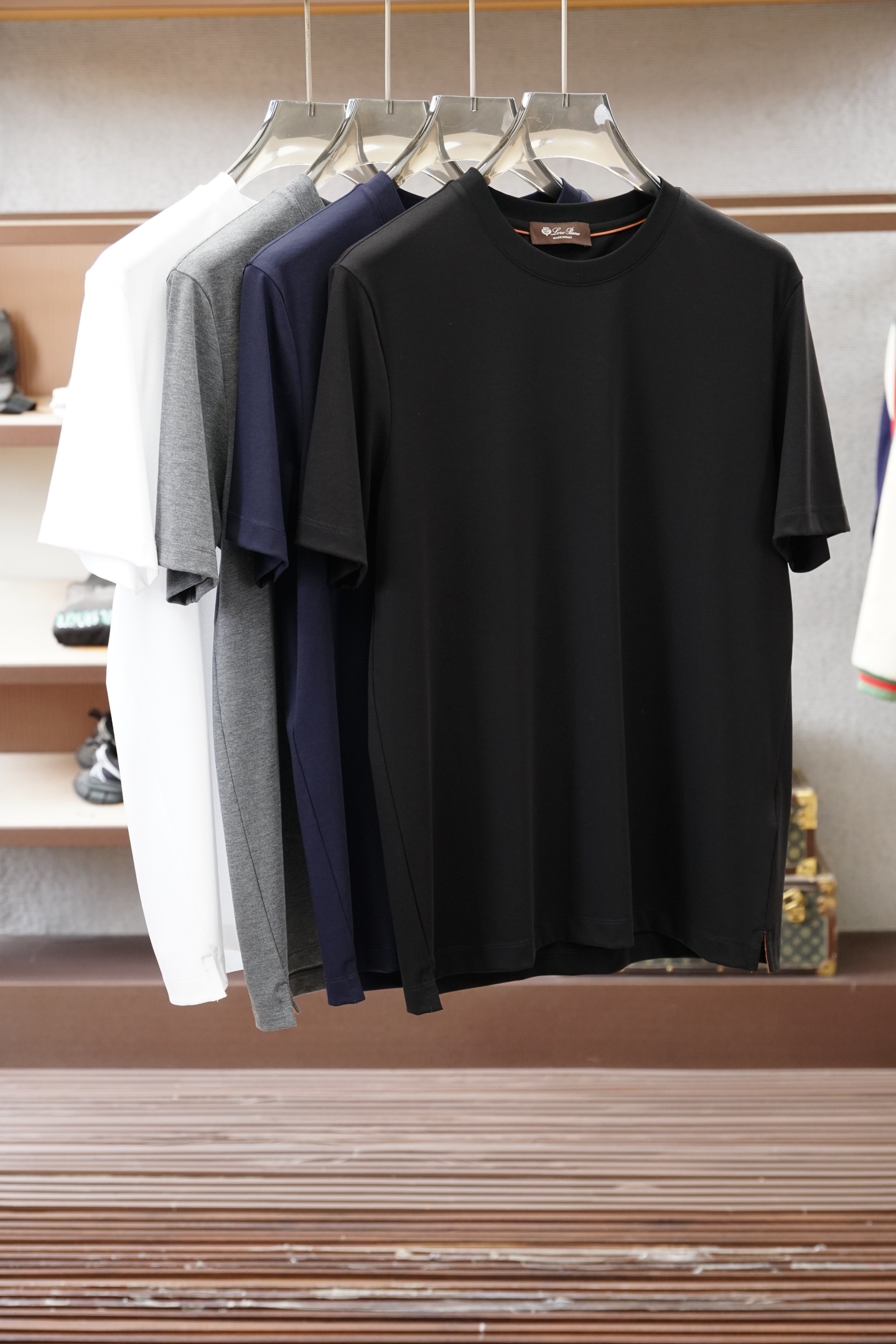 loro Piana loro Piana 2026ss新款纯色圆领短袖T恤， 百搭款式 任何人都可以轻