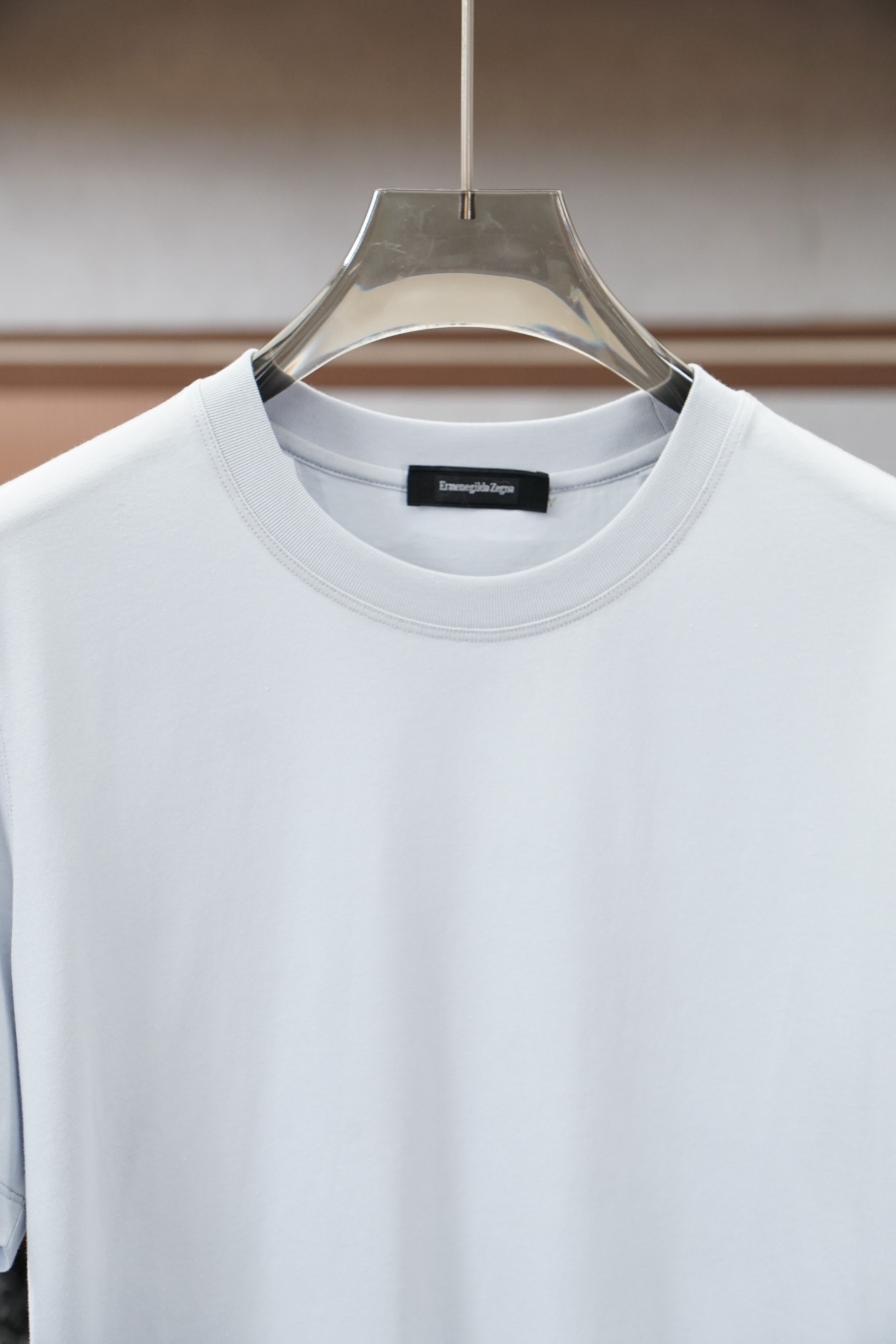 zegna 杰尼亚2026ss新款圆领短袖T恤，定制新疆长绒棉面料，后背logo标识 高弹面料、久穿不易