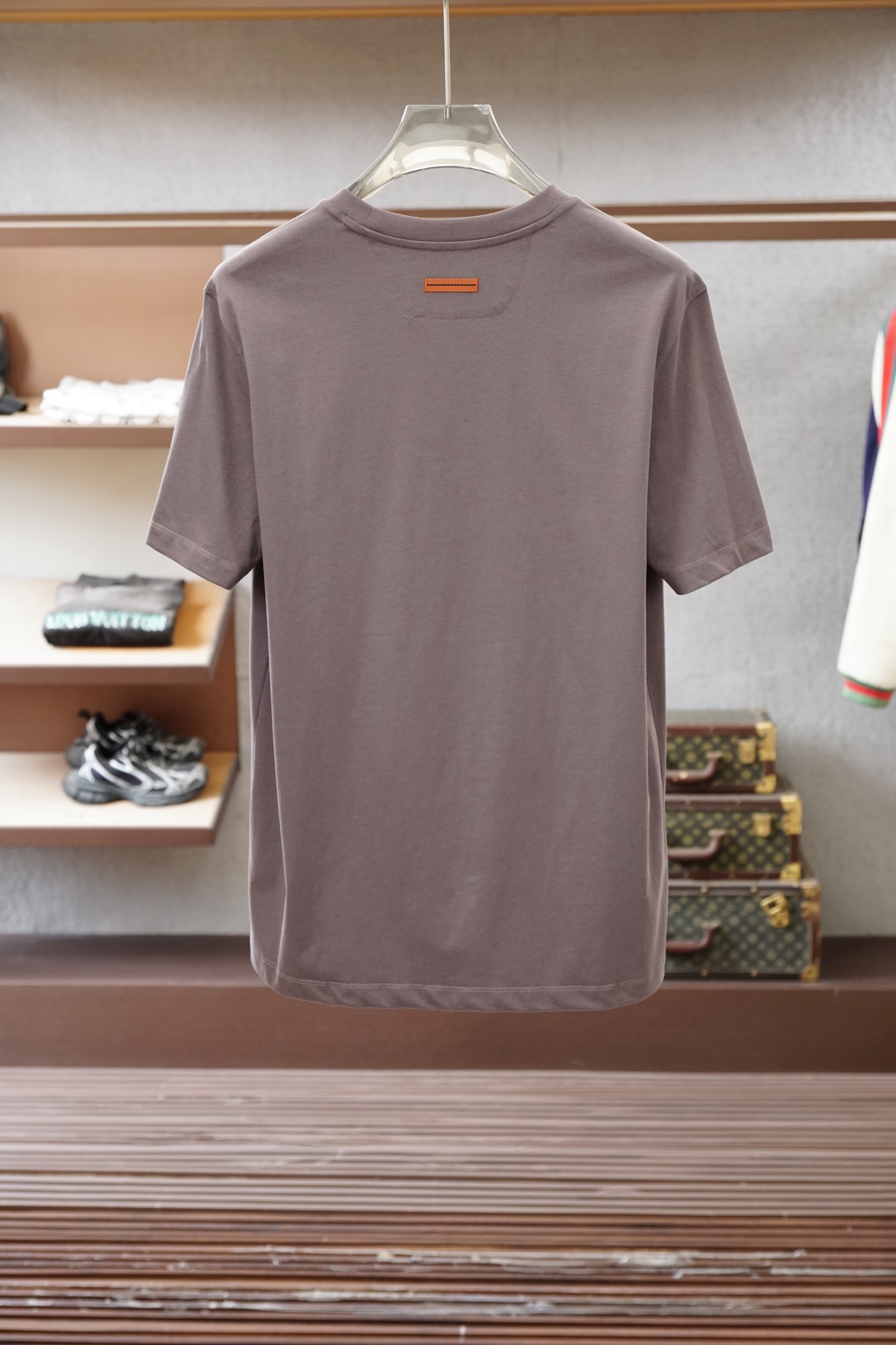 zegna 2026SS 压印logo标识净色短袖T恤。定制60支三股平纹精棉面料 极致柔软舒适 高端大