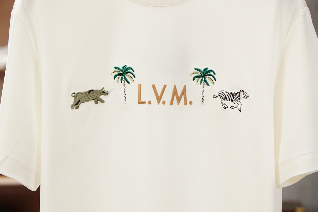 ，Louis Vuitton* LV-路易威登刺绣圆领T恤 甄选高支丝光双面面料，经双道丝光工艺淬炼，如