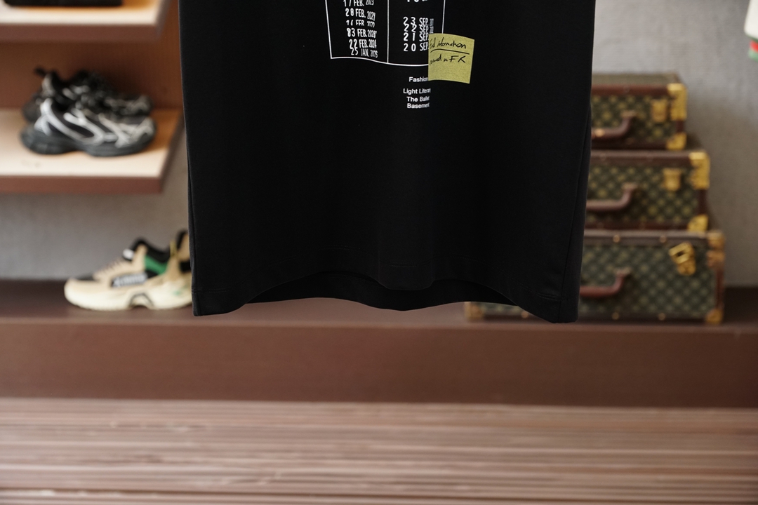 马吉拉/2026ss新品上线🔥🔥🔥MM6-马吉拉印花双面布短袖T恤 甄选高支双面布面料，一面细腻亲肤，一