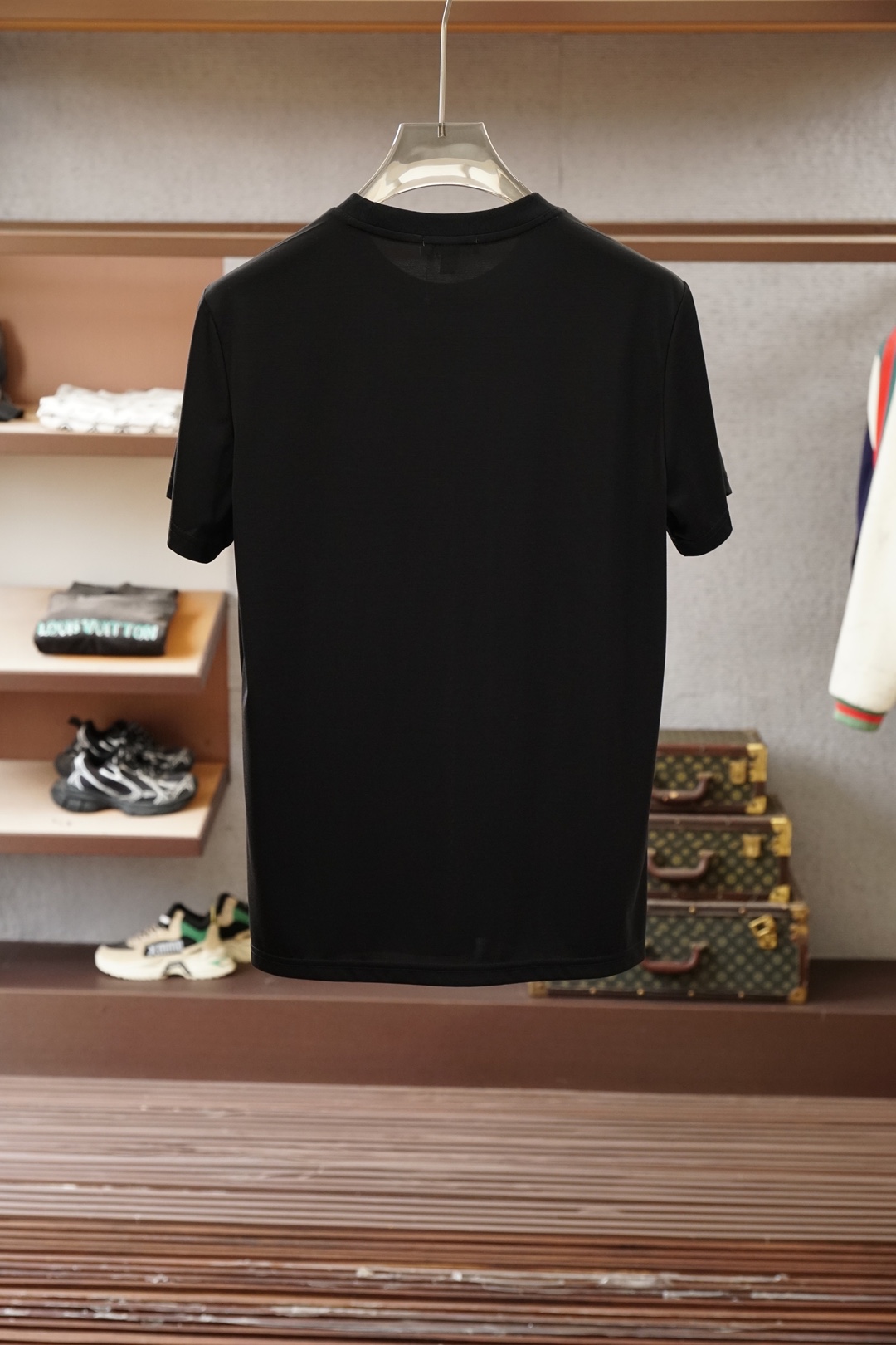 Dior迪奥-🔥时尚薄款休闲外套短裤套装 采用客供高密度纯棉材质面料，软糯亲肤，抗皱立挺有型，品牌字母l